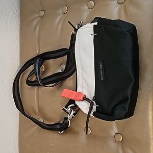 Sherpani bag- small